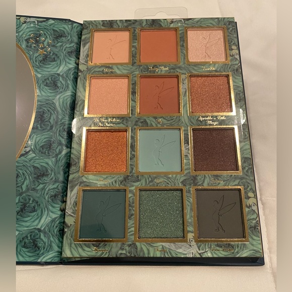 TINKERBELL EYESHADOW PALETTE NIB - Picture 6 of 7